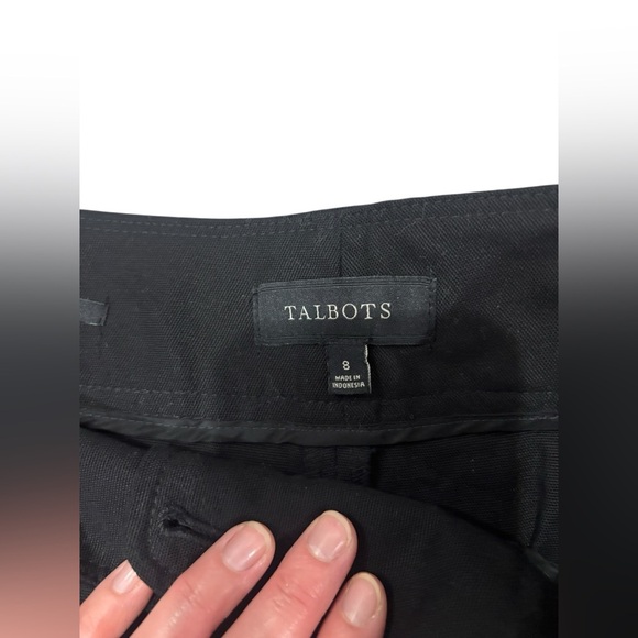 Talbots Modern Black Cropped High Rise High Waisted
Pants Size 8. - Picture 4 of 10